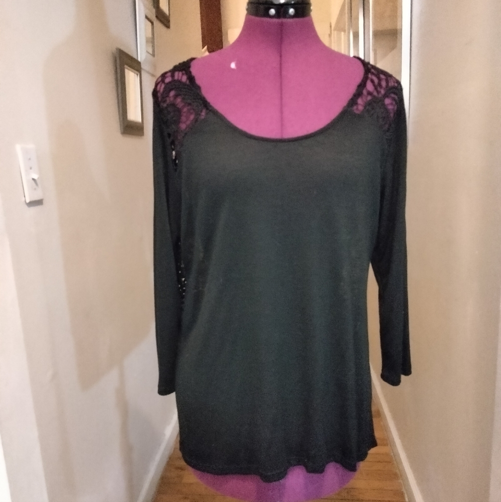 Jeans By Buffalo Lace Top L